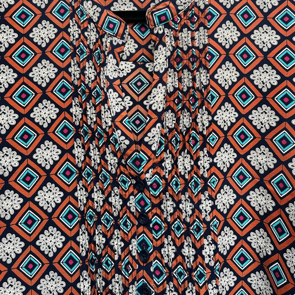 Patterned Blouse - Picture 4 of 4